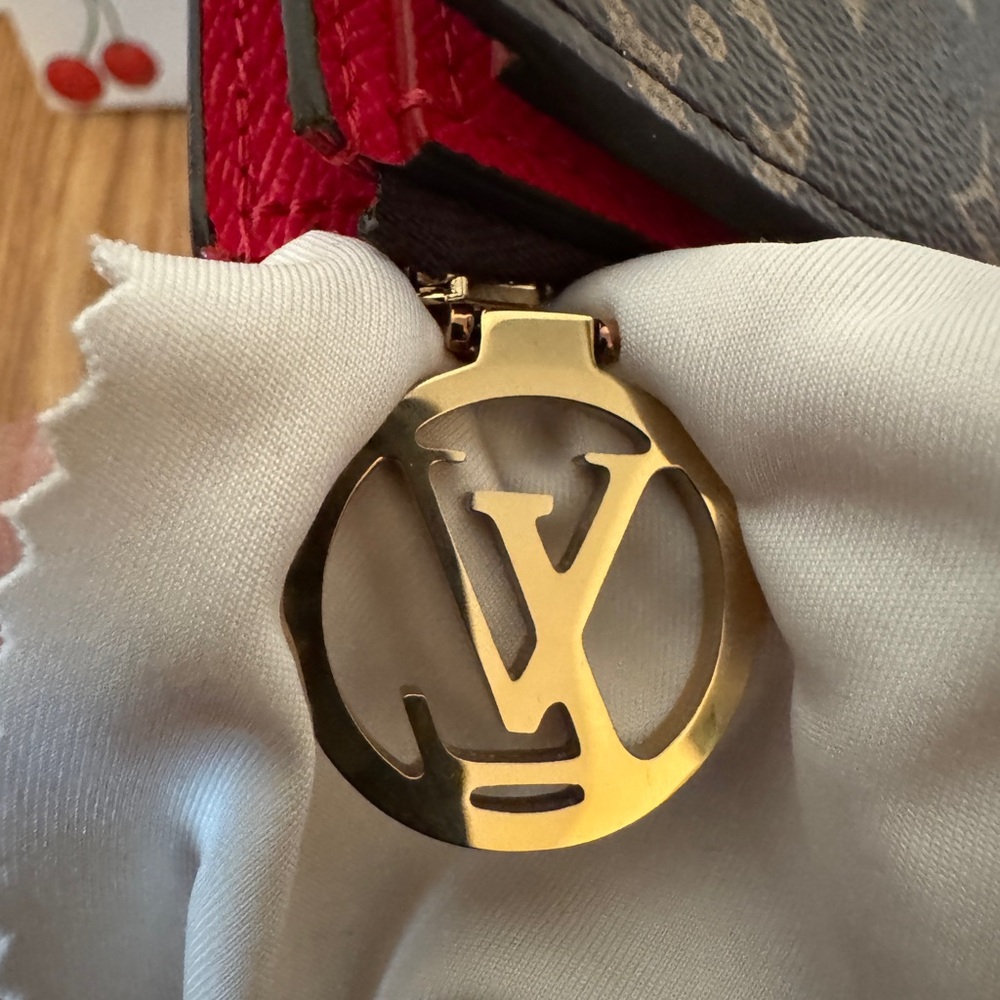 ❌SOLD❌ NWT Louis Vuitton X Takashi Murakami Cherry Lisa Wallet - Picture 9 of 15